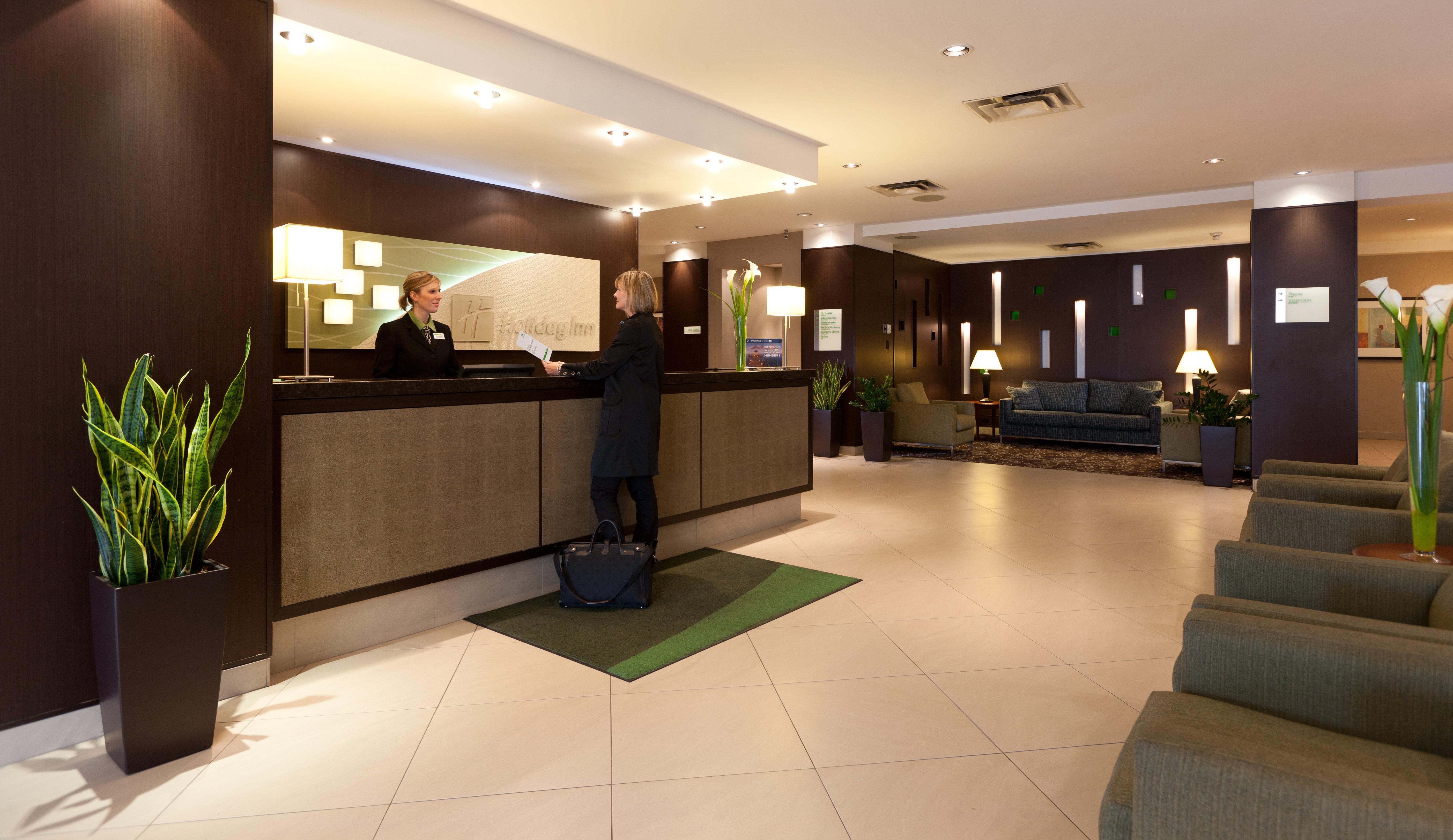 Holiday Inn Laval Montreal, An Ihg Hotel מראה חיצוני תמונה